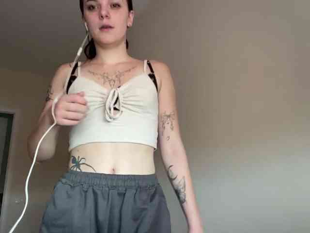 GeneviveRozman webcam