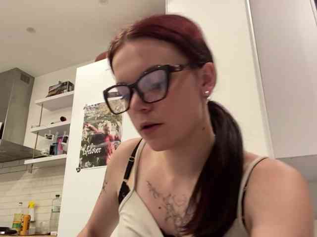 GeneviveRozman webcam