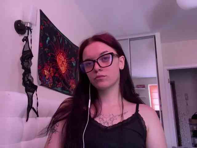 GeneviveRozman webcam