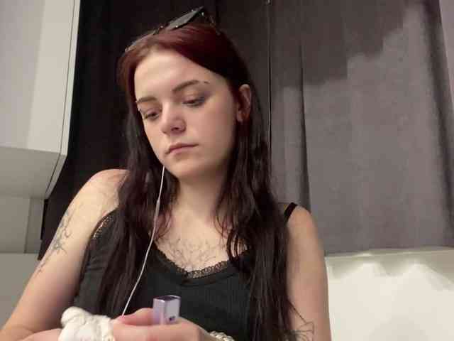 GeneviveRozman webcam