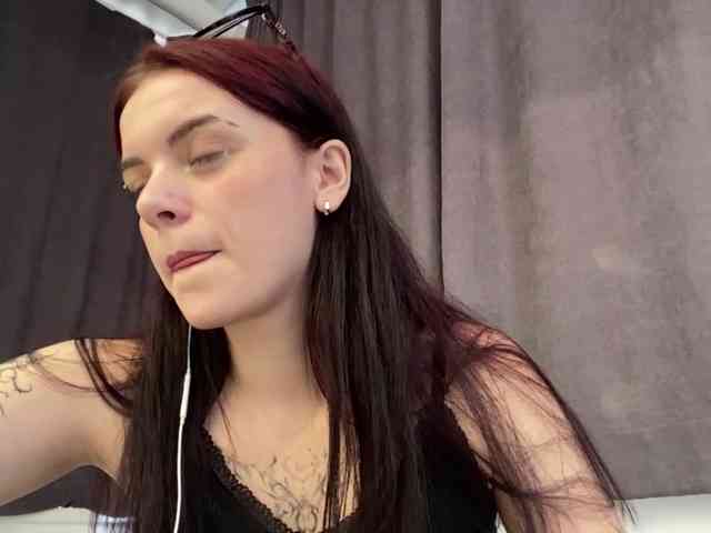 GeneviveRozman webcam
