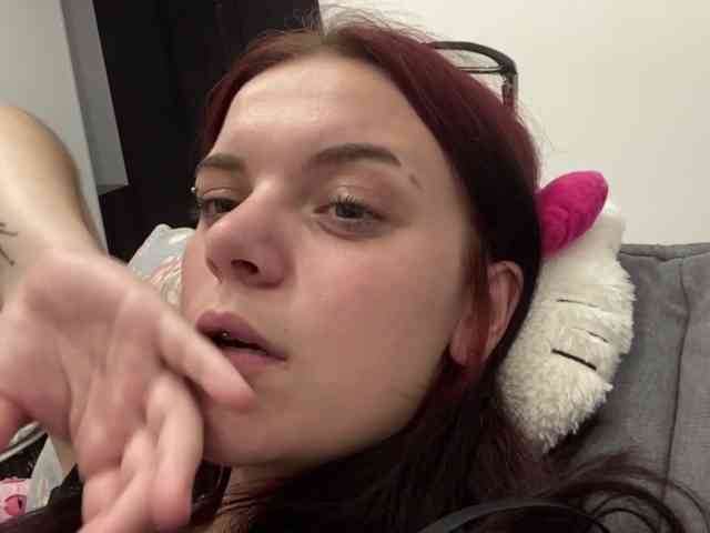GeneviveRozman webcam