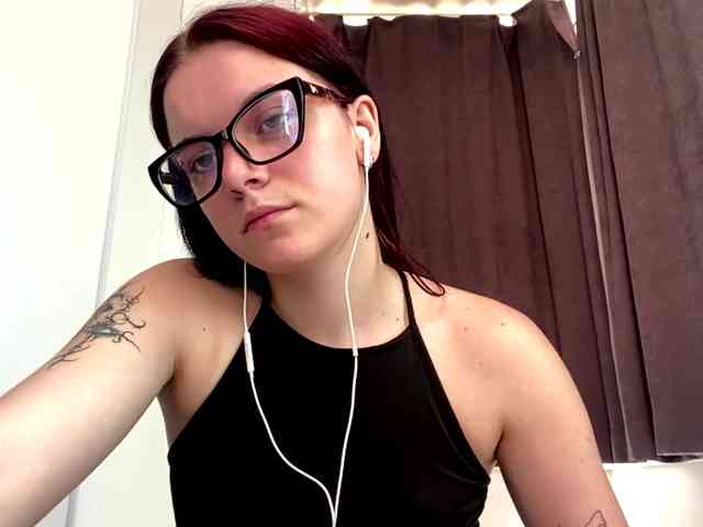 GeneviveRozman webcam