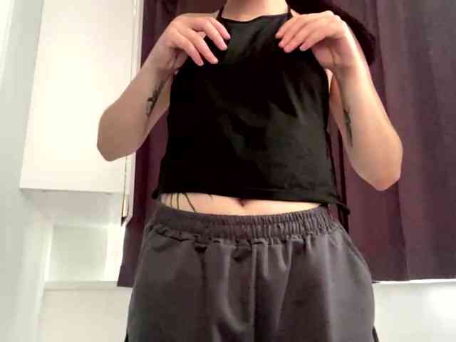 GeneviveRozman webcam