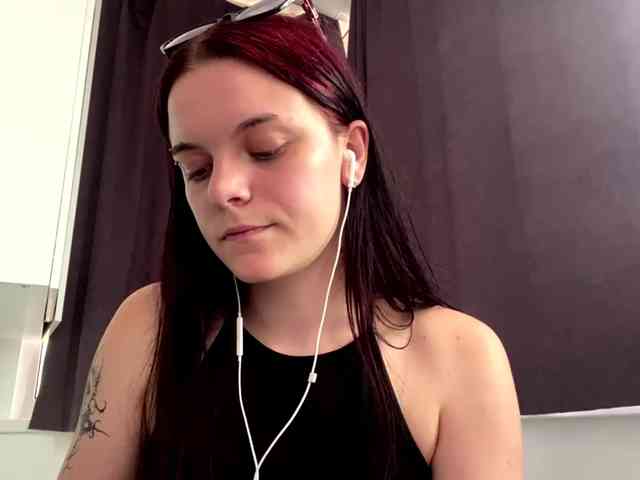 GeneviveRozman webcam