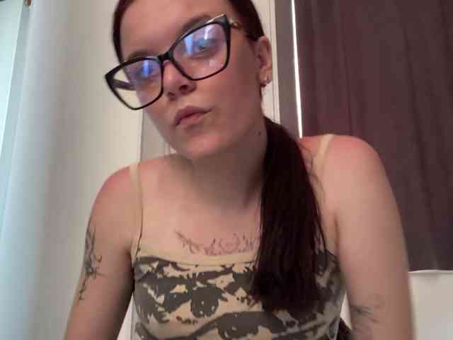 GeneviveRozman webcam
