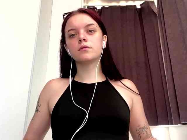 GeneviveRozman webcam