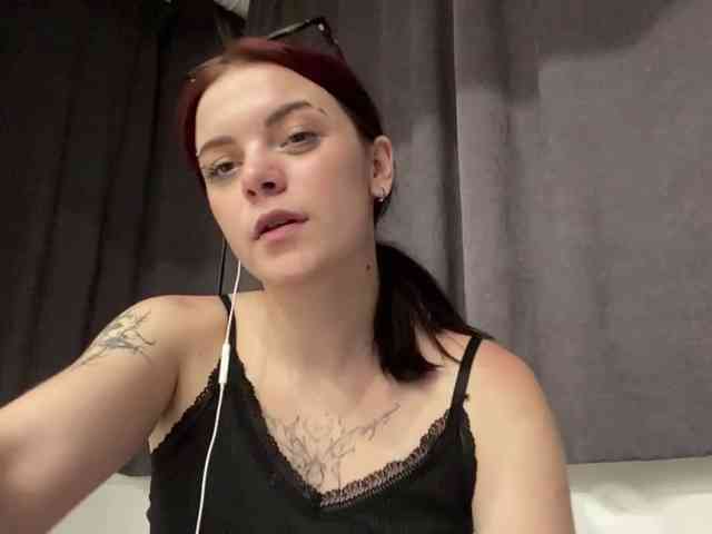 GeneviveRozman webcam