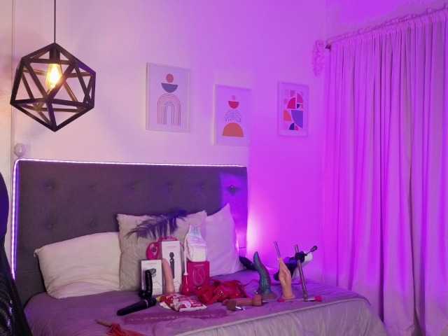 sabahaa live cam on BongaCams