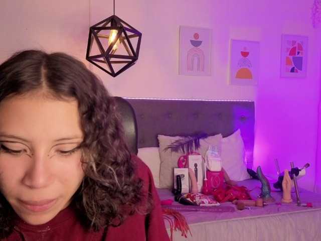 sabahaa live cam on BongaCams