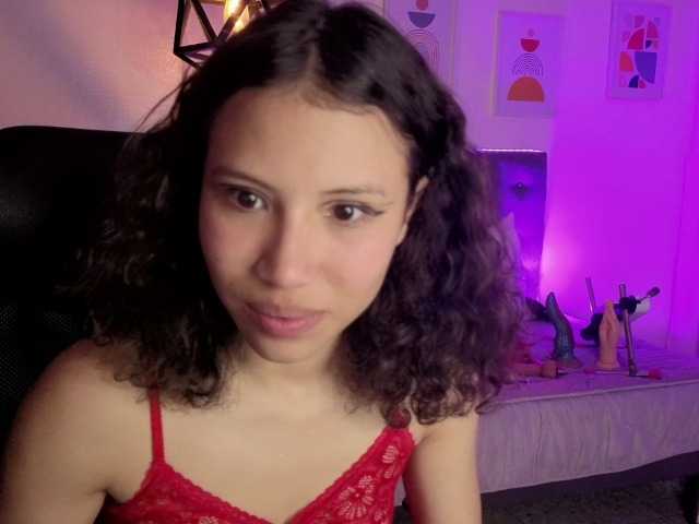 sabahaa live cam on BongaCams