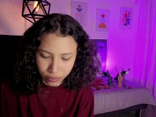 sabahaa live cam on BongaCams