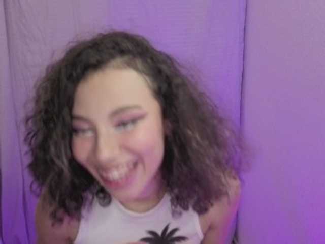 sabahaa live cam on BongaCams