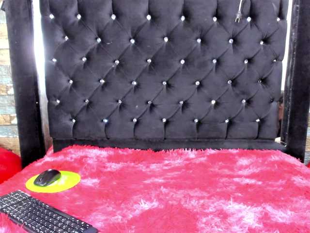 Afrodita-And-Poseidon live cam on BongaCams