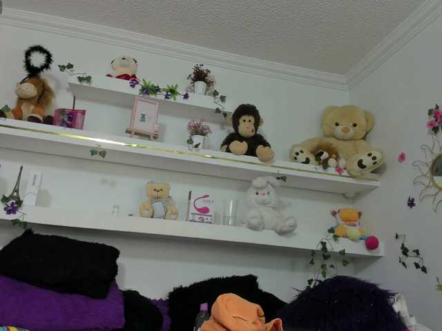 luciatemptation live cam on BongaCams
