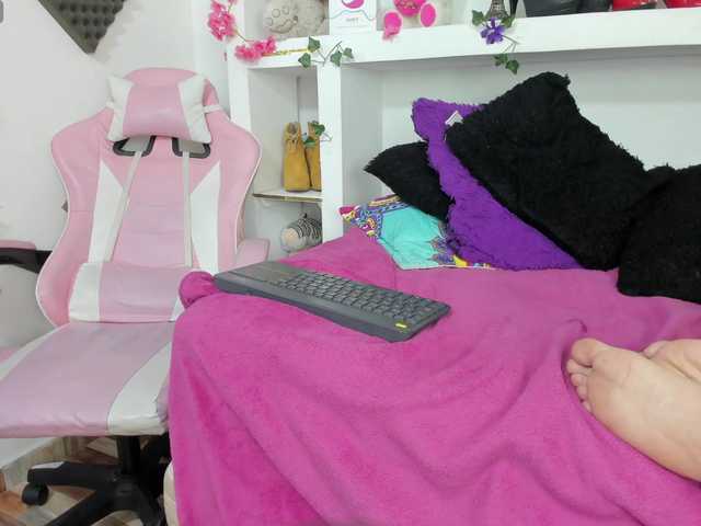 luciatemptation live cam on BongaCams