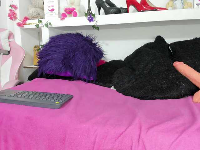 luciatemptation live cam on BongaCams