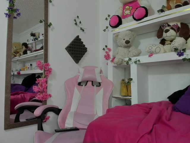 luciatemptation live cam on BongaCams