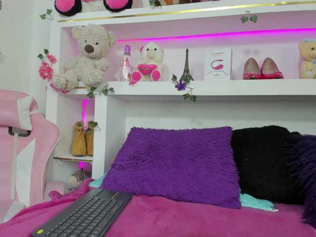 luciatemptation live webcam show