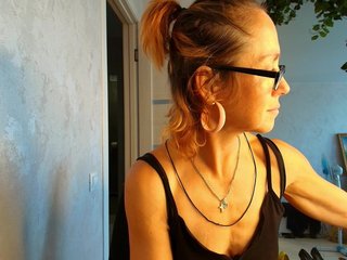 LioraWeiss Porn Show