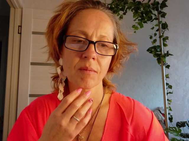 LioraWeiss live cam on BongaCams