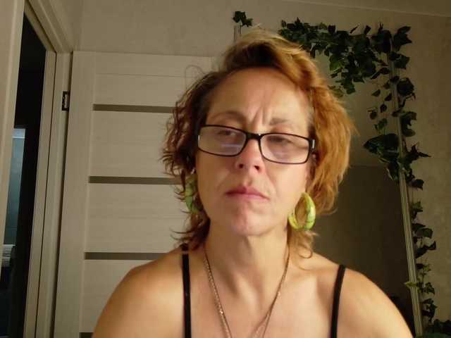 LioraWeiss live cam on BongaCams