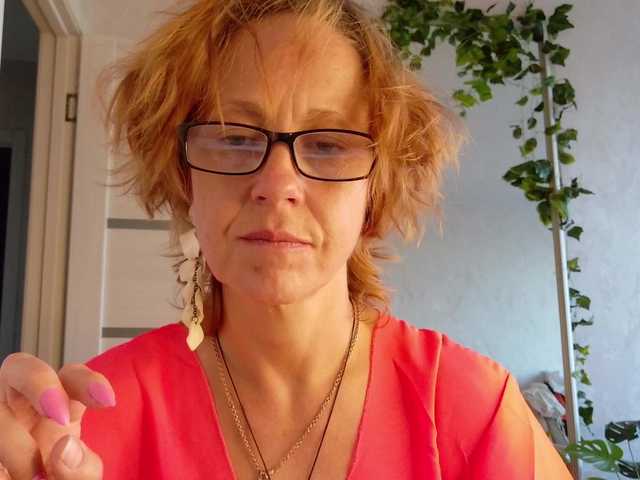LioraWeiss live cam on BongaCams