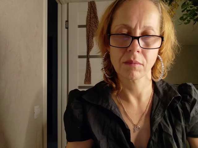 LioraWeiss live cam on BongaCams