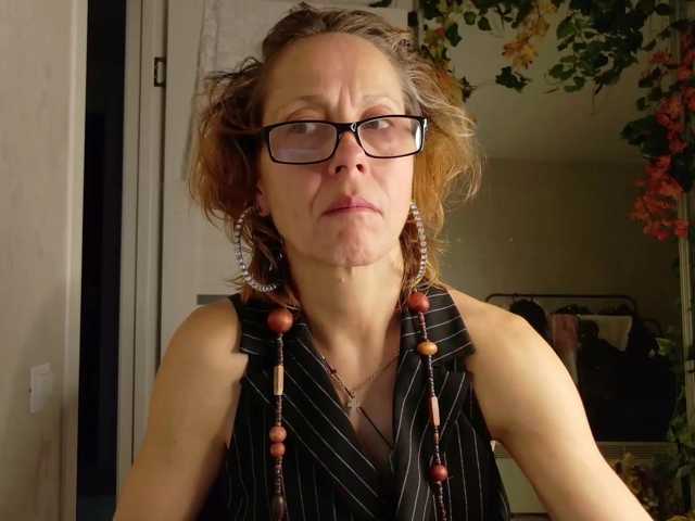 LioraWeiss live cam on BongaCams