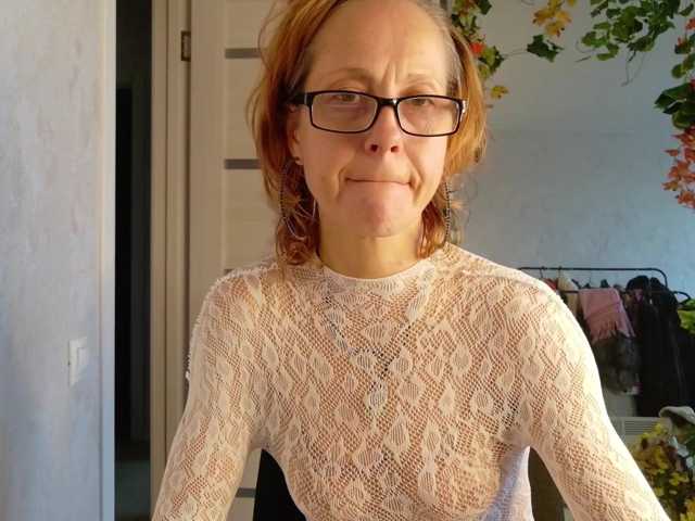 LioraWeiss live cam on BongaCams