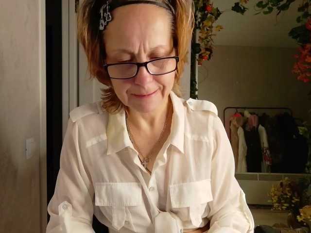 LioraWeiss live cam on BongaCams