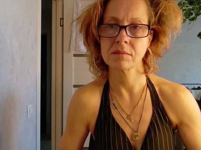 LioraWeiss live cam on BongaCams