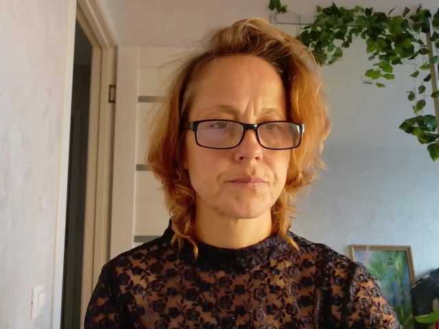 LioraWeiss live cam on BongaCams