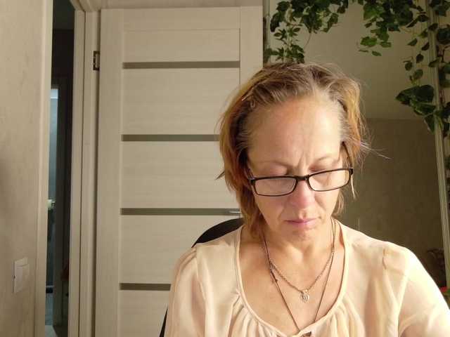 LioraWeiss live cam on BongaCams