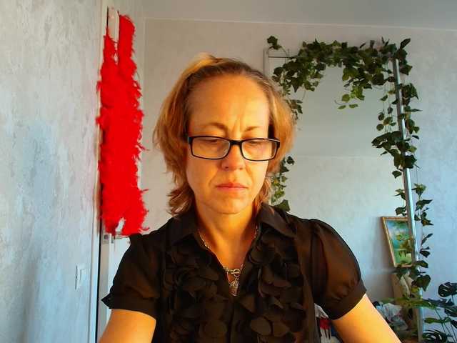 LioraWeiss live cam on BongaCams
