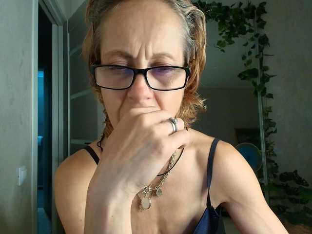 LioraWeiss live cam on BongaCams