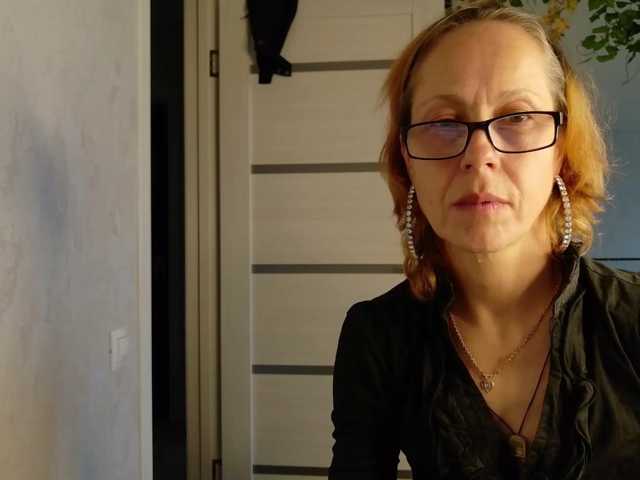 LioraWeiss live cam on BongaCams