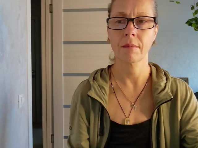 LioraWeiss live cam on BongaCams