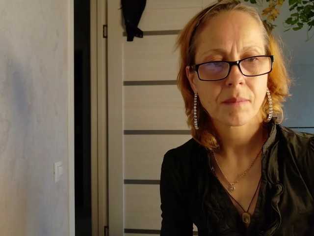 LioraWeiss live cam on BongaCams