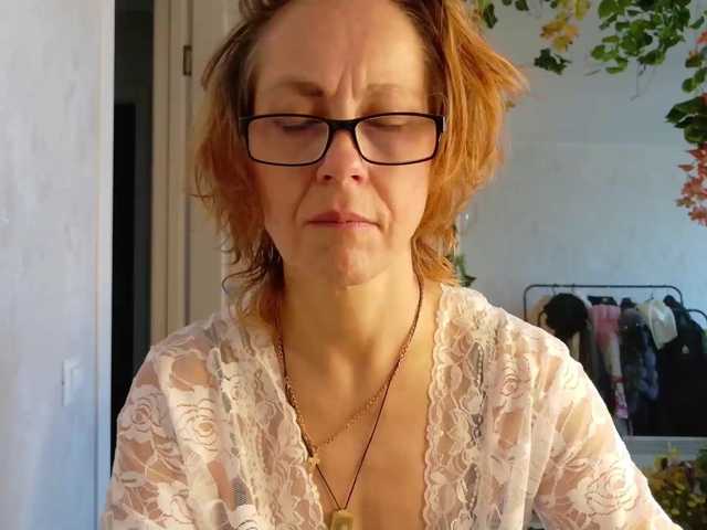 LioraWeiss live cam on BongaCams