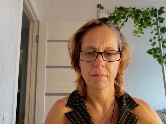 LioraWeiss live cam on BongaCams