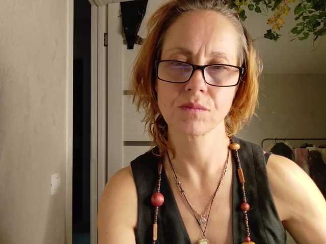 LioraWeiss live cam on BongaCams