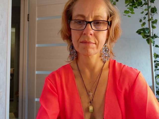 LioraWeiss live cam on BongaCams
