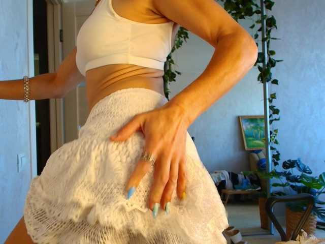 LioraWeiss live webcam show