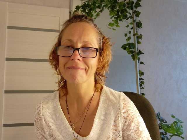 LioraWeiss live cam on BongaCams