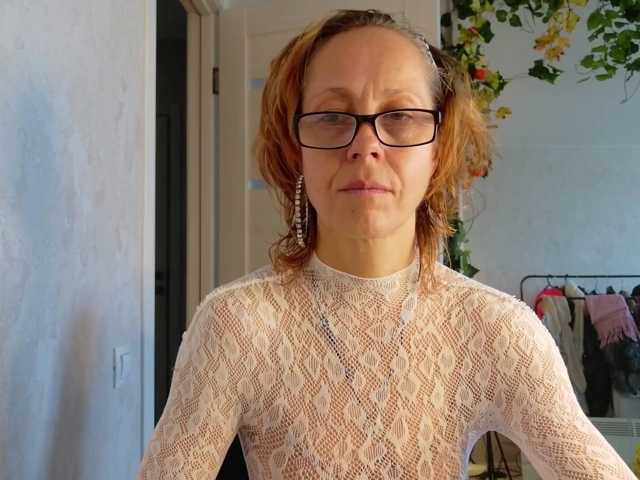 LioraWeiss live cam on BongaCams