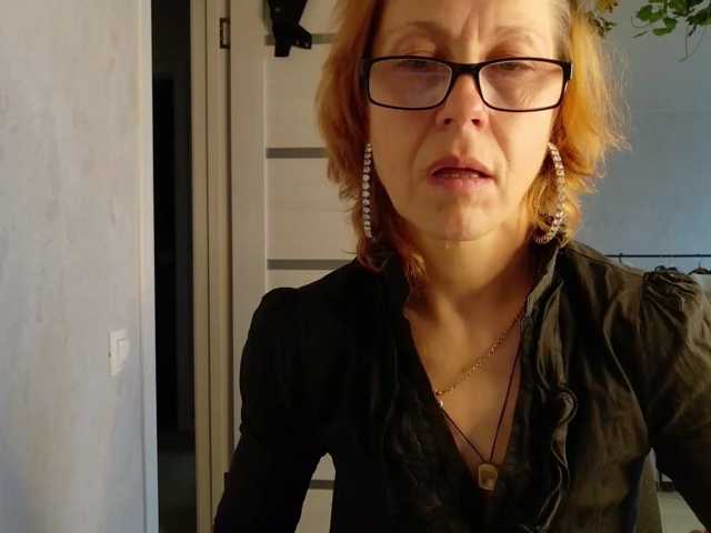 LioraWeiss live cam on BongaCams
