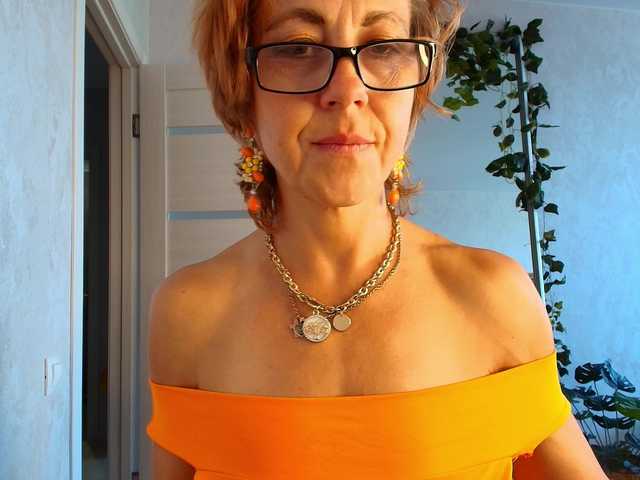 LioraWeiss live cam on BongaCams