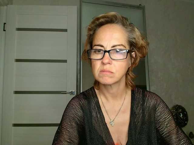 LioraWeiss live cam on BongaCams