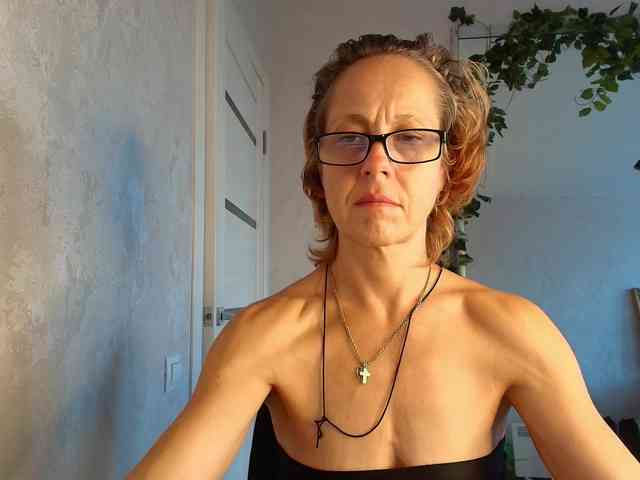 LioraWeiss webcam